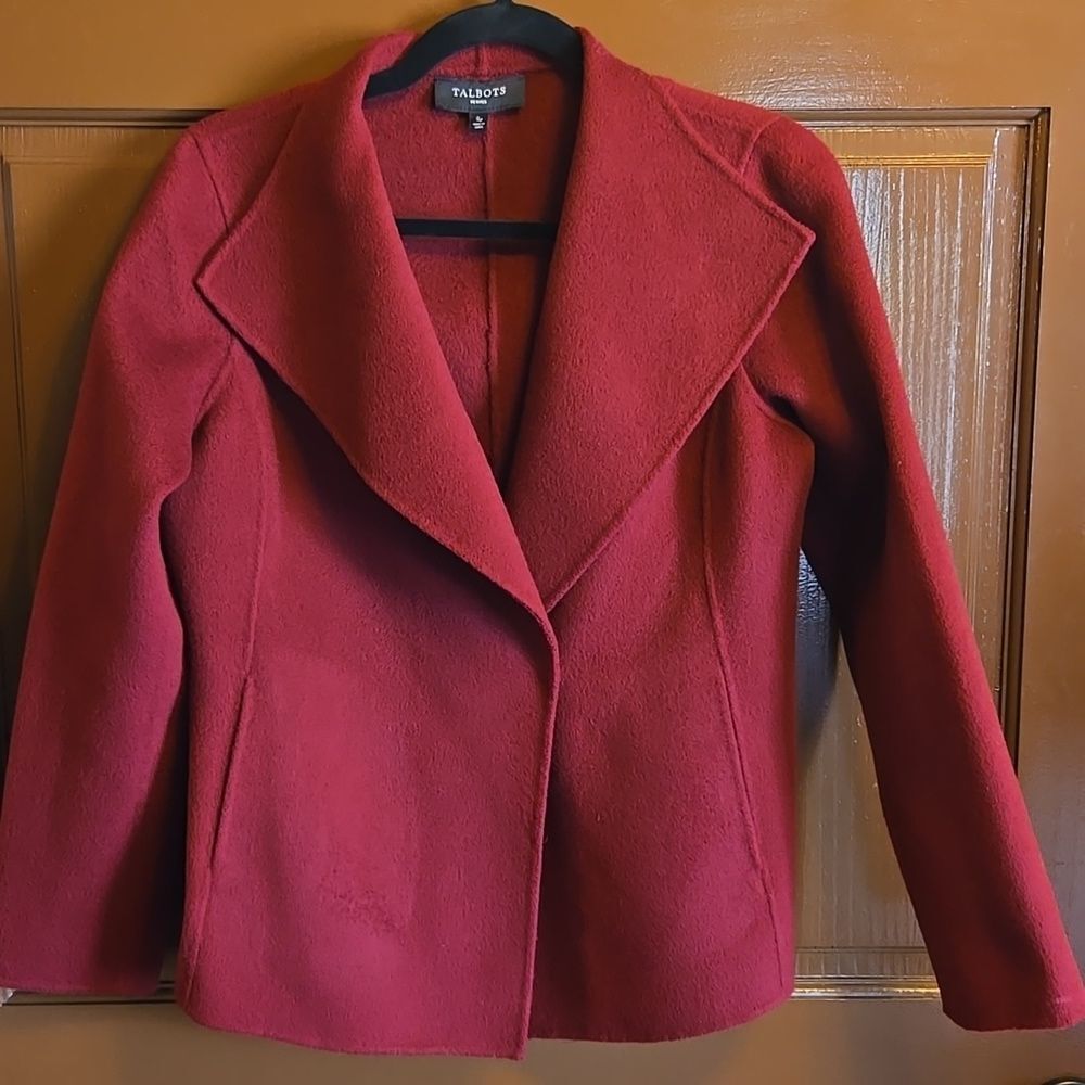 Talbots-Wool blend burgundy short collared jkt Sz SP